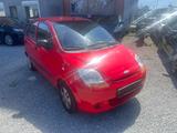 Chevrolet Matiz S - rote Chevrolet Matiz
