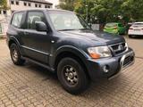 Mitsubishi Pajero - Mitsubishi Pajero aus 2005 mit Diesel-Antrieb