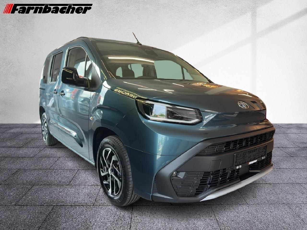 Fahrzeugabbildung Toyota Proace City Verso L1 Teamplayer *SHZ+RFK+EPH*