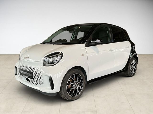 Smart EQ forfour Plus Exclusive LM Leder SHZ SD LED