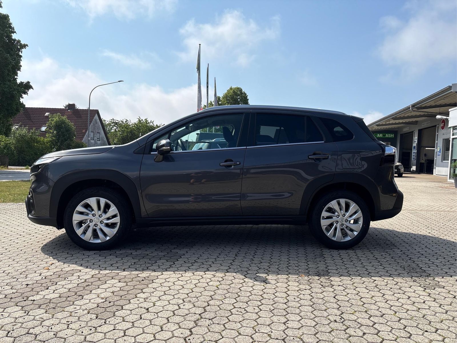 Suzuki S-Cross 1.4 Boosterjet HYBRID Comfort+ 4x4 AHK imagem 2