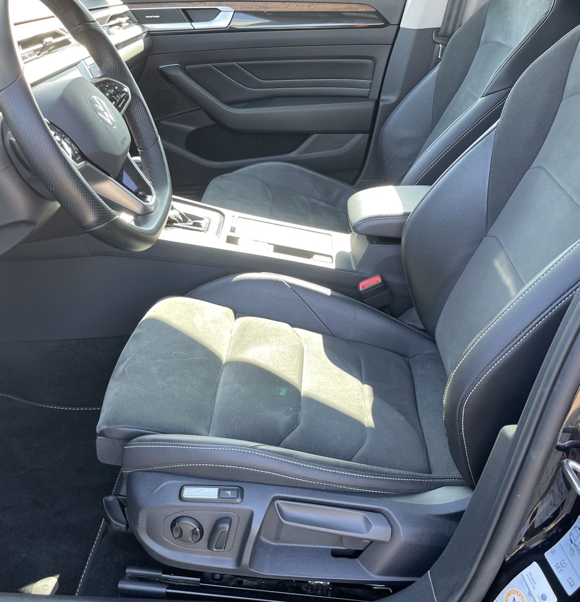 Fahrzeugabbildung Volkswagen Arteon Shooting Brake 2.0 TDI*AHK*Harman Kardon*