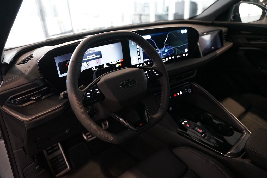 AUDI SQ5 Sportback TFSI | Pano | Carbon | Tech pro AUDI SQ5 Sportback TFSI | Pano | Carbon | Tech pro