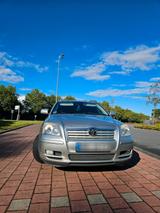 Toyota Avensis - Toyota Avensis aus 2003: Kombi