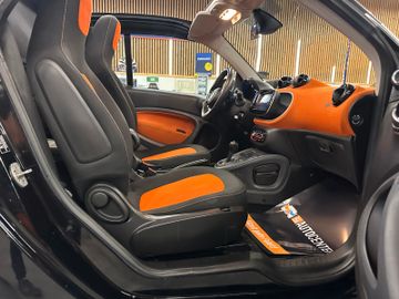 Smart ForTwo cabrio *2. Hand*Klima*SHZ*AHK*Kamera*Navi