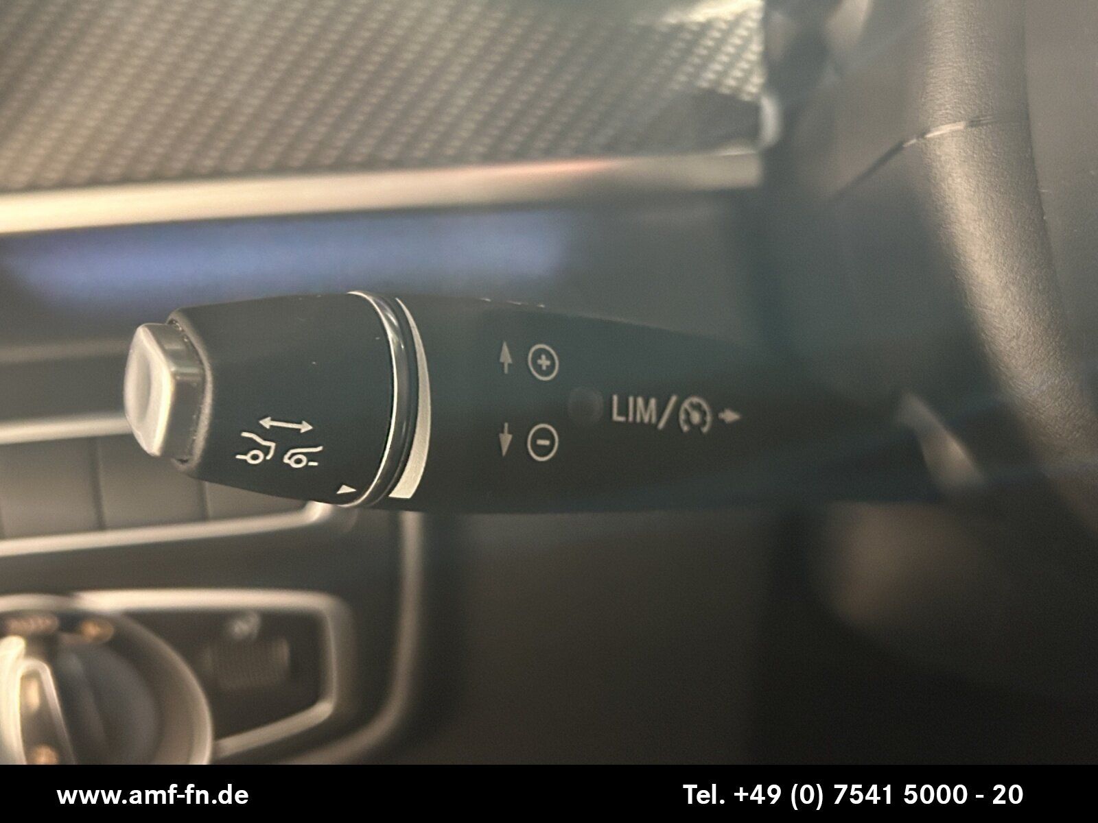 V 250d AMG-LINE STHZG AHK LEDER BURMESTER 360°