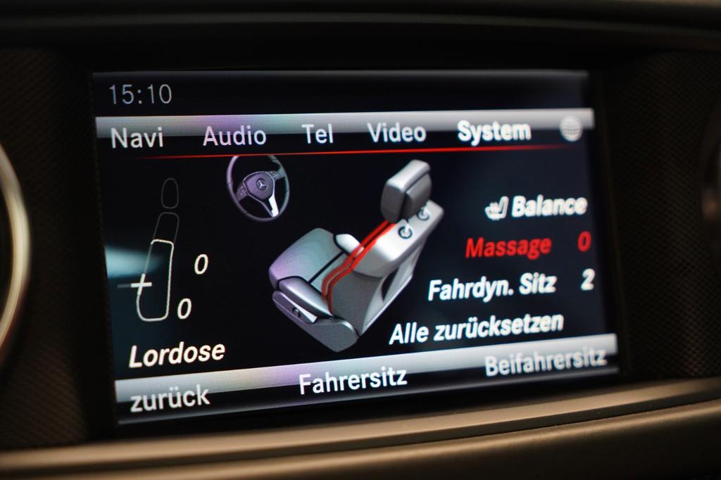 Mercedes-Benz SL 63 AMG