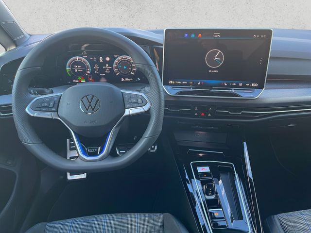 Golf GTE 1.5 eHybrid DSG Black Style,AHK,IQ.Ligh