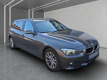 BMW 320 - 8