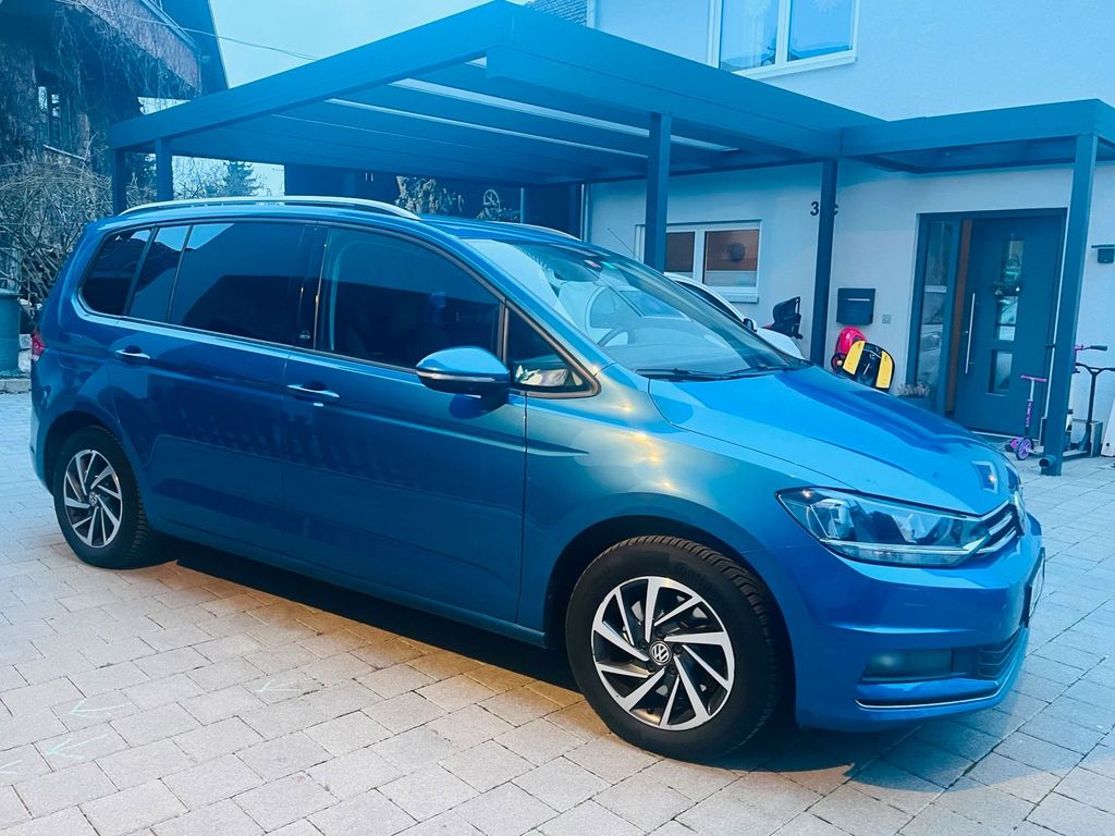 Image of Volkswagen Touran