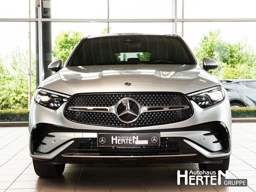 Mercedes-Benz GLC 200 Edition AMG 4.Matic PANO 360° DGITAL AHK foto 2