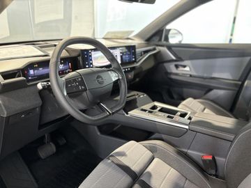 Fotografie 15 des Opel Grandland (X) Grandland 1.2 DI Hybrid 48 V Automatik GS