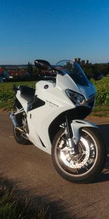 Honda VFR 800 F - Angebote entsprechen deinen Suchkriterien