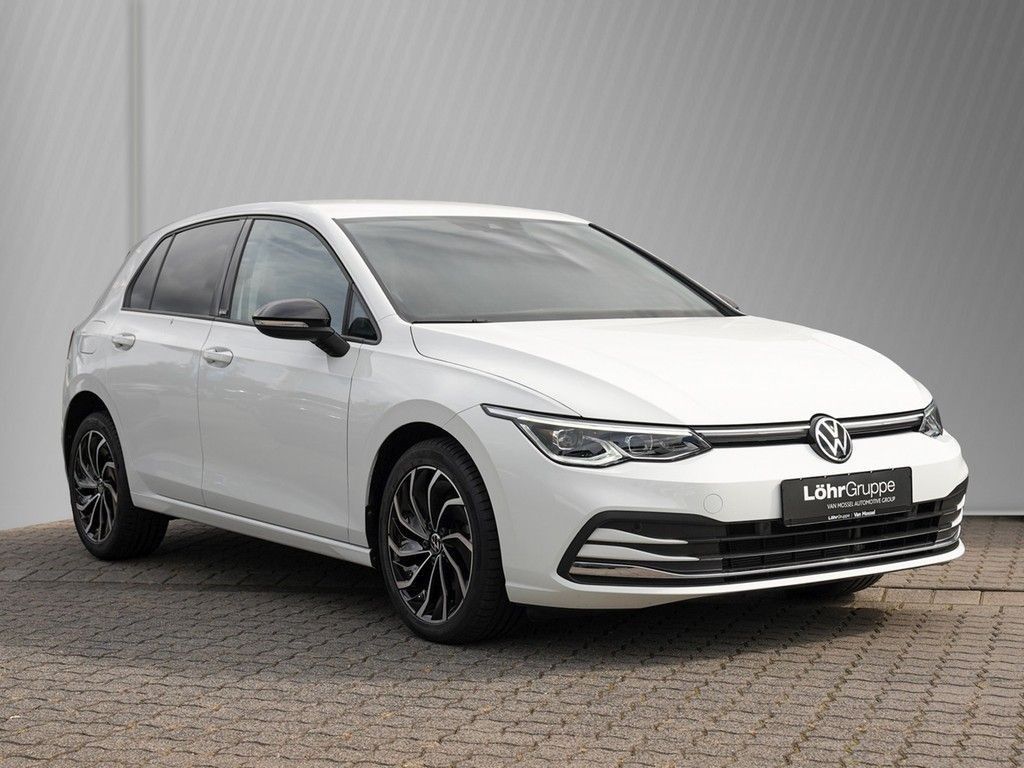 Volkswagen Golf VIII 1.5 eTSI DSG MOVE /Navi/LED+/HuD/ACC imagem 3