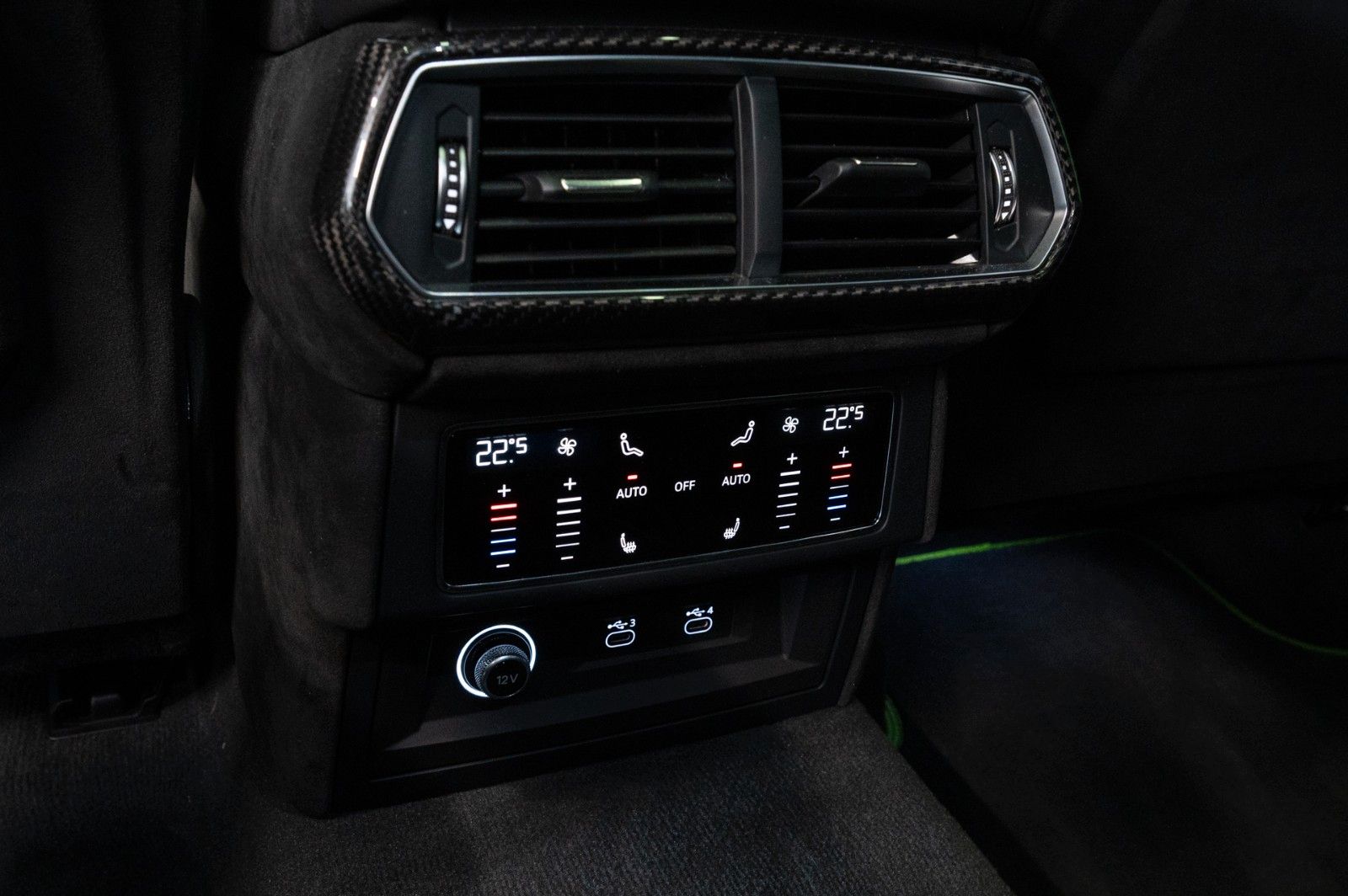Lamborghini Urus S 4.0 V8|AKRAPOVIC|CARBON|PANO|B&O|ACC foto 20