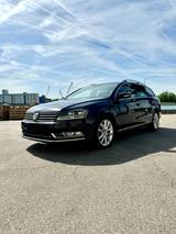 Volkswagen VW Passat B7 Highline TÜV neu - Volkswagen Passat aus 2011: Kombi, Highline