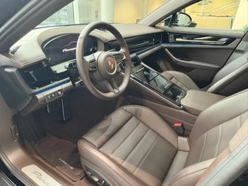 Porsche Panamera - 6