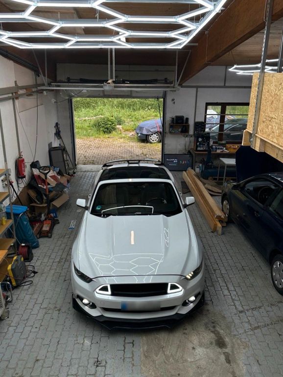 Image of Ford Mustang