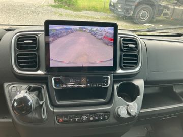 Westfalia Columbus 640 E 140PS 8G Premium Zusatzbett LED