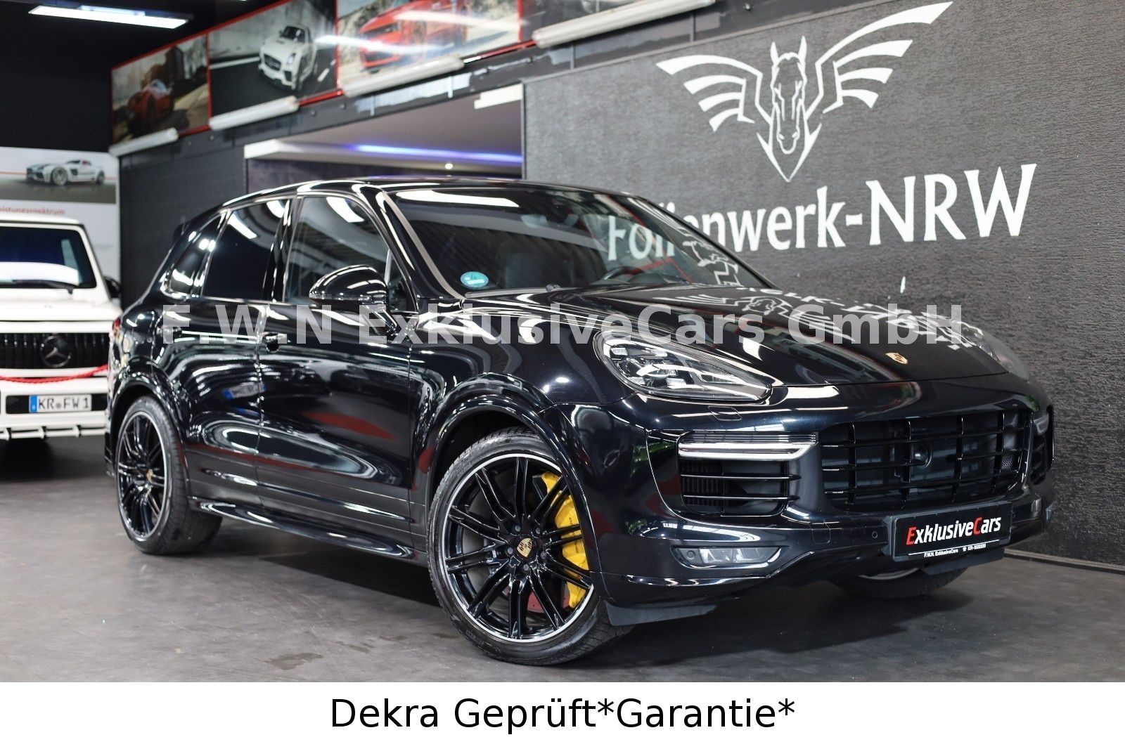 PORSCHE Cayenne Turbo S*TV*ACC*Pano*Matix*Burmester