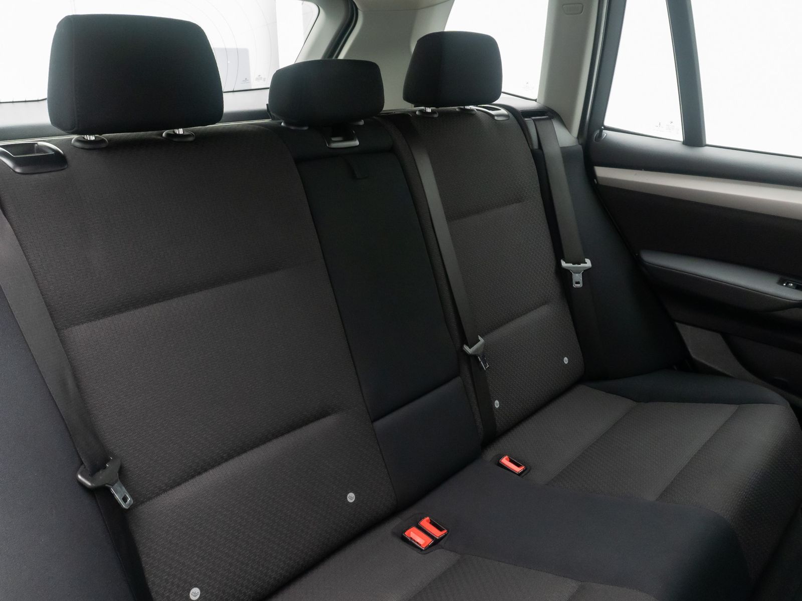 Fahrzeugabbildung BMW X3 xD20d Xenon GeschwindigReg PDC FernlichtAssis