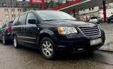 Chrysler  Voyager 7 Sitze Tüv Mai 2028 - Chrysler Gebrauchtwagen von 2010