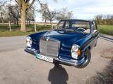 Mercedes-Benz 250 SE - Mercedes-Benz 250 aus 1967: Se