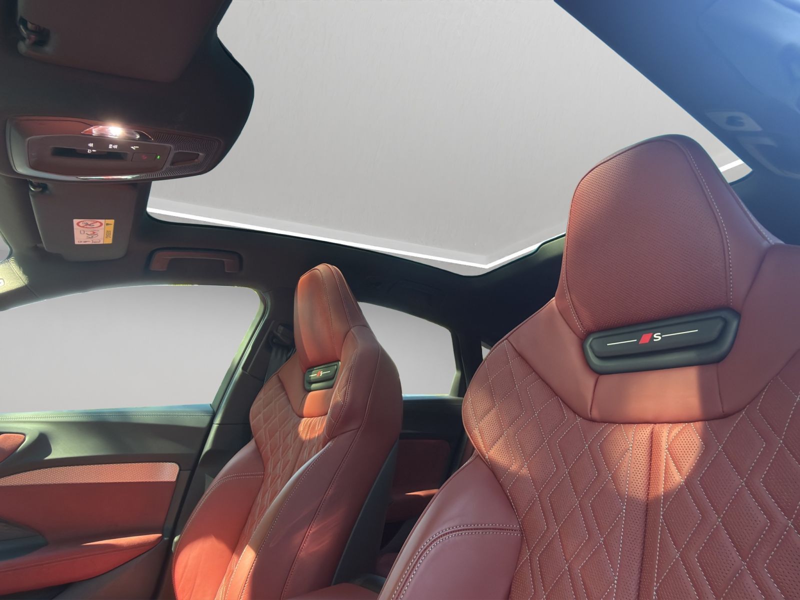 Audi S5 - Bild 21