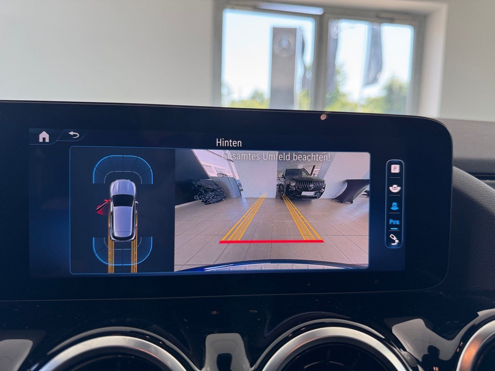 Fahrzeugabbildung Mercedes-Benz GLA 220 d 4M*AHK*Totwinkel*Multibeam*Kamera*LED*