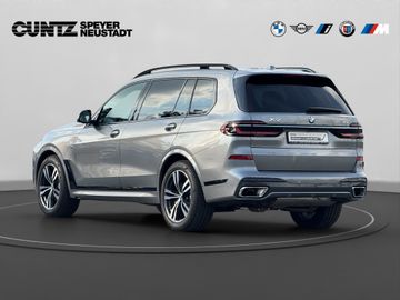 BMW X7 - 8