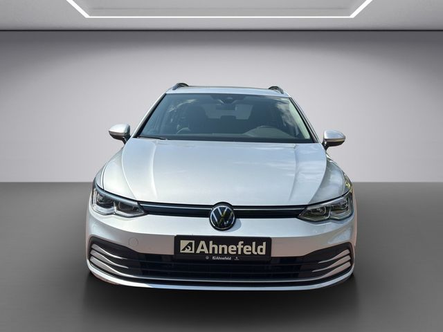 Golf VIII Variant 1.5 eTSI Life DSG AHK ACC LED