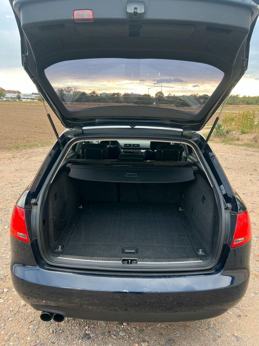 Audi A4 2006 — photo 8
