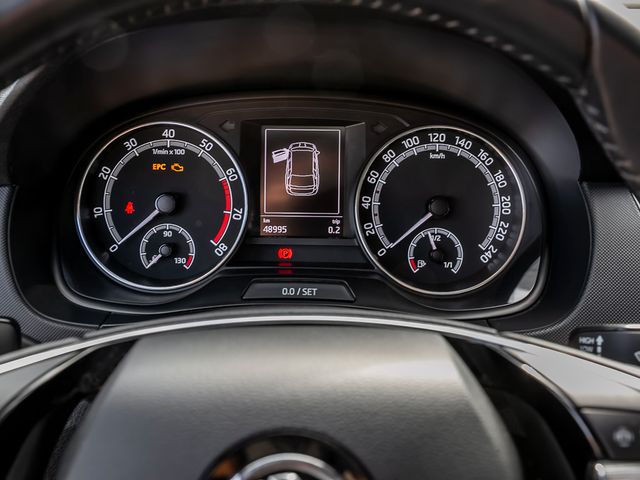 Skoda Fabia Combi 1.0 TSI Ambition Soundpaket Sitzhzg.