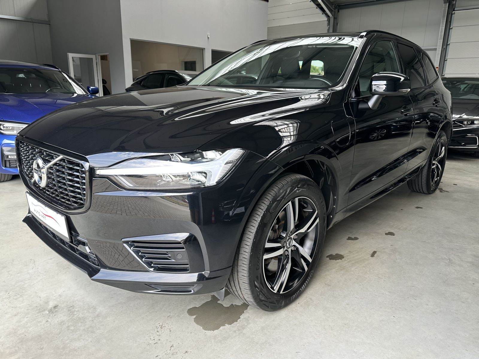 Volvo XC60 T6 R Design Expression AWD Pano AHK ACC  foto 3