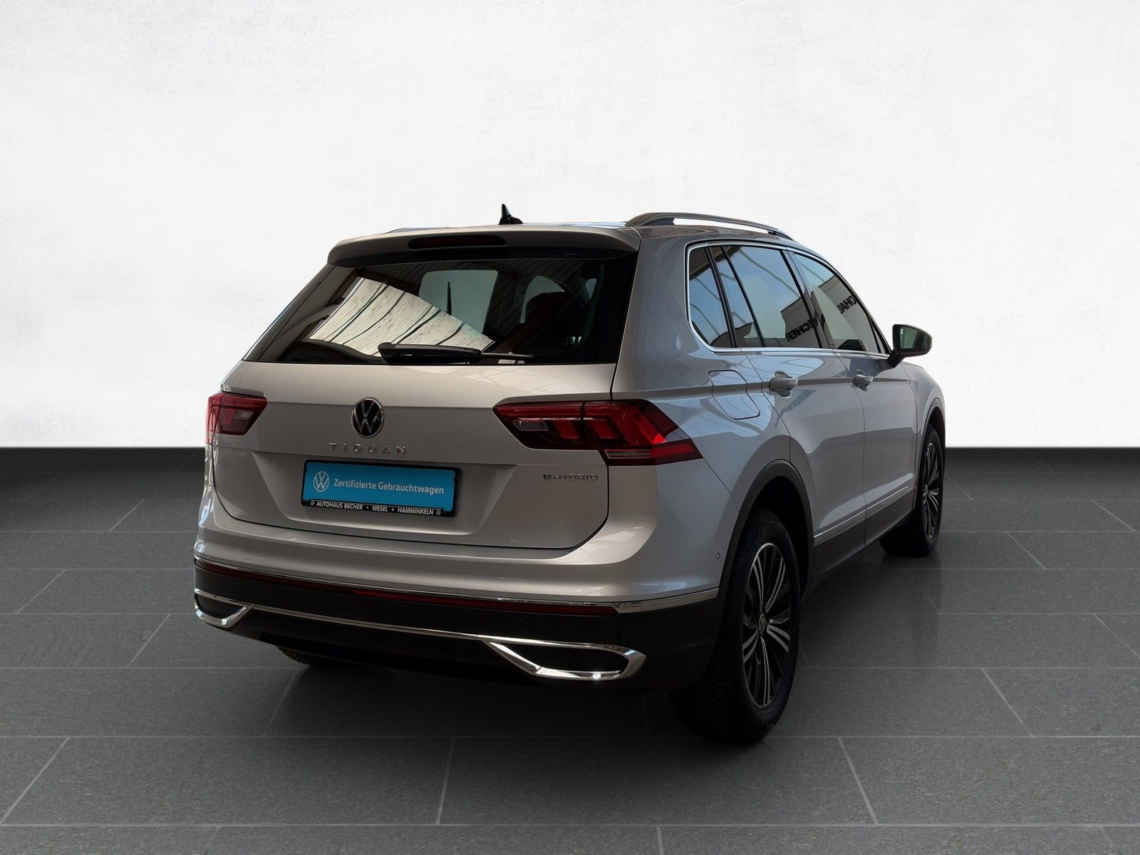Volkswagen Tiguan Elegance 1.4 eHybrid DSG AHK Navi Matrix foto 4