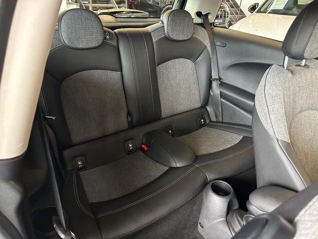 MINI COOPER *ACC*PDC*NAVI*LED*ScheckHeft*