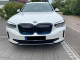 BMW IX3 - BMW iX3: Automatik