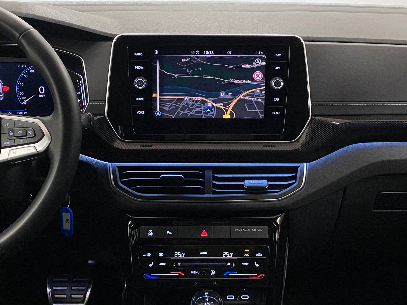 Volkswagen T-Cross - Bild 12