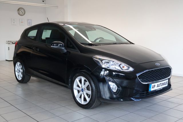 Ford Fiesta Cool & Connect Tempomat Klima CarPlay PDC