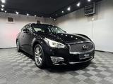 Infiniti Q70 2.2 D Premium|AUTOM|LEDER|LED|NAVI|R-CAM - Infiniti in Berlin