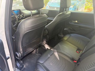 Mercedes B 180 - 11