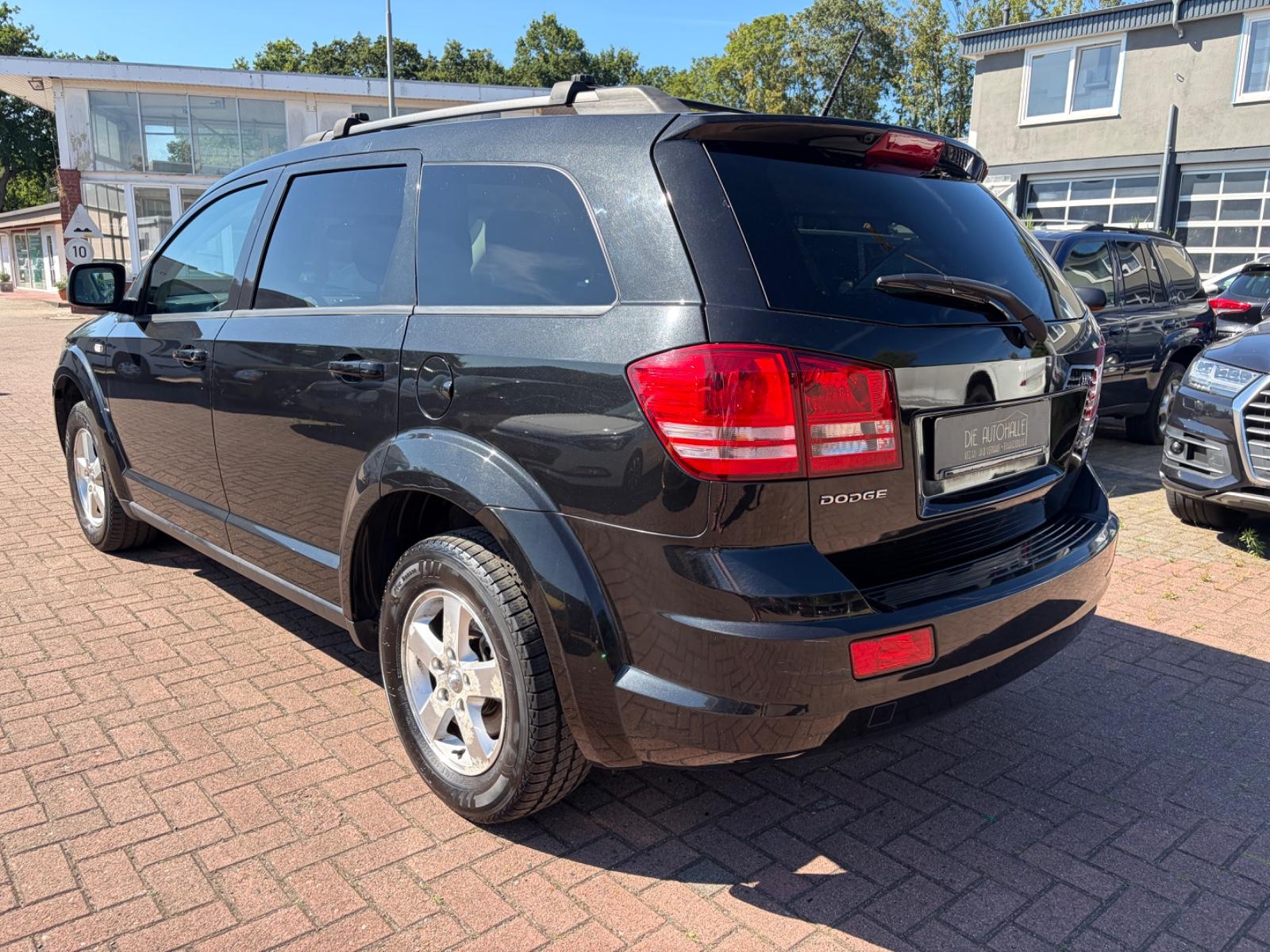 Dodge Journey 2.4 SE 170ch - CT récent - Pneus toutes saisons - Sièges chauffants