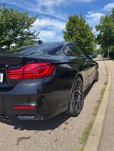 BMW M4 Competition - BMW M4 Gebrauchtwagen in Stuttgart