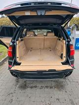 BMW , x5 ,7 sietze 3,0 d - BMW X5 aus 2011 mit Diesel-Antrieb