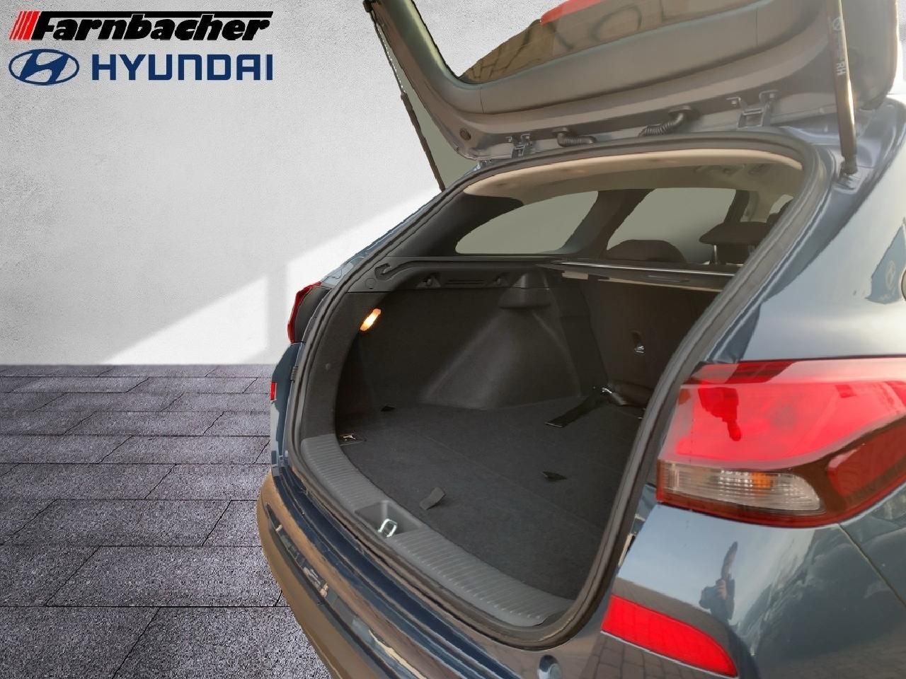 Fahrzeugabbildung Hyundai I30 cw Edition 30 + Funktions-Paket +Kombi-Paket