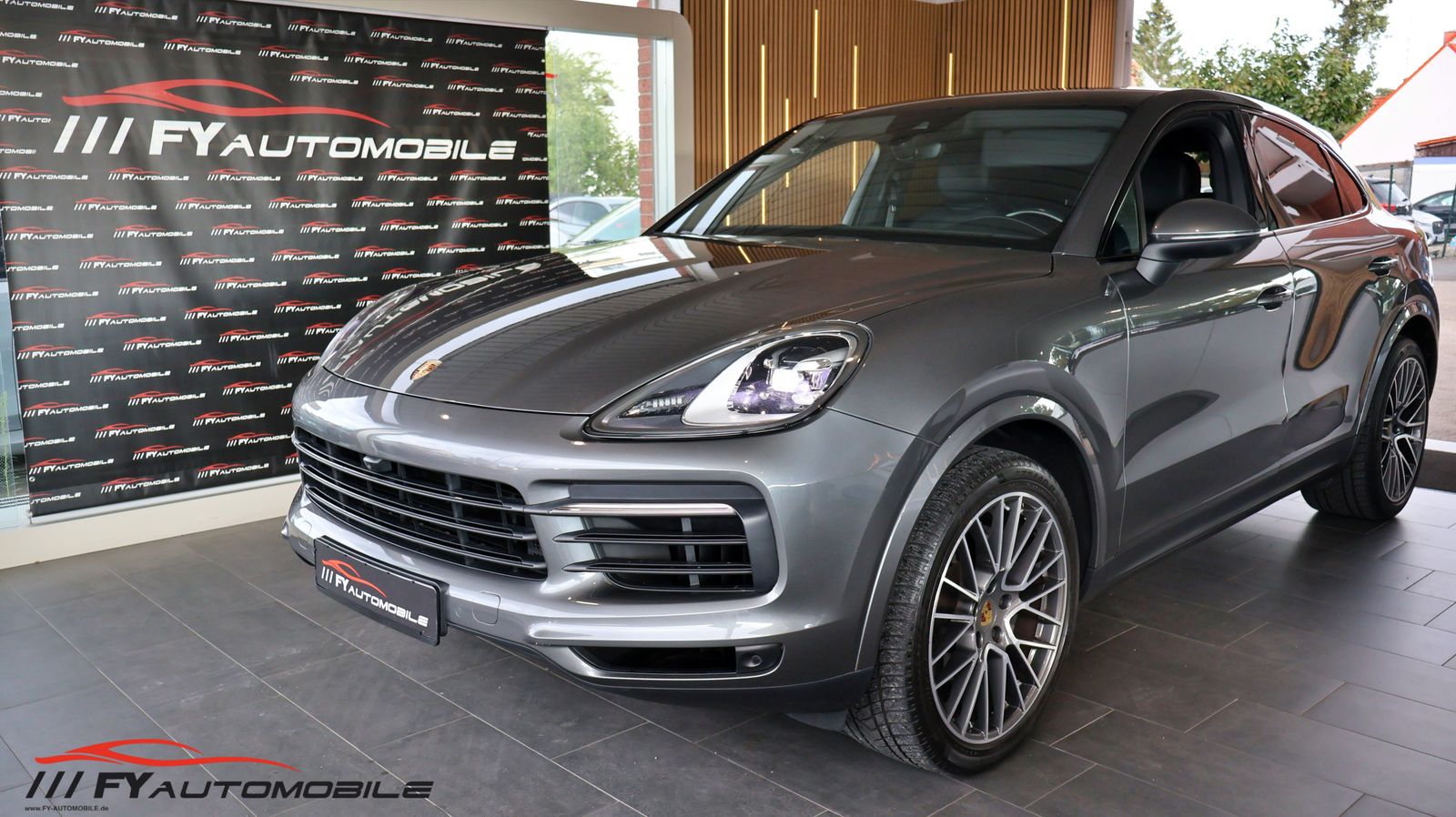 PORSCHE Cayenne Sportcoupe Sport Chrono* AHK* Luftfahrw.