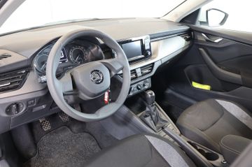 Skoda Kamiq Active 1.0 TSI CARPLAY+FRONT+LED+LANE