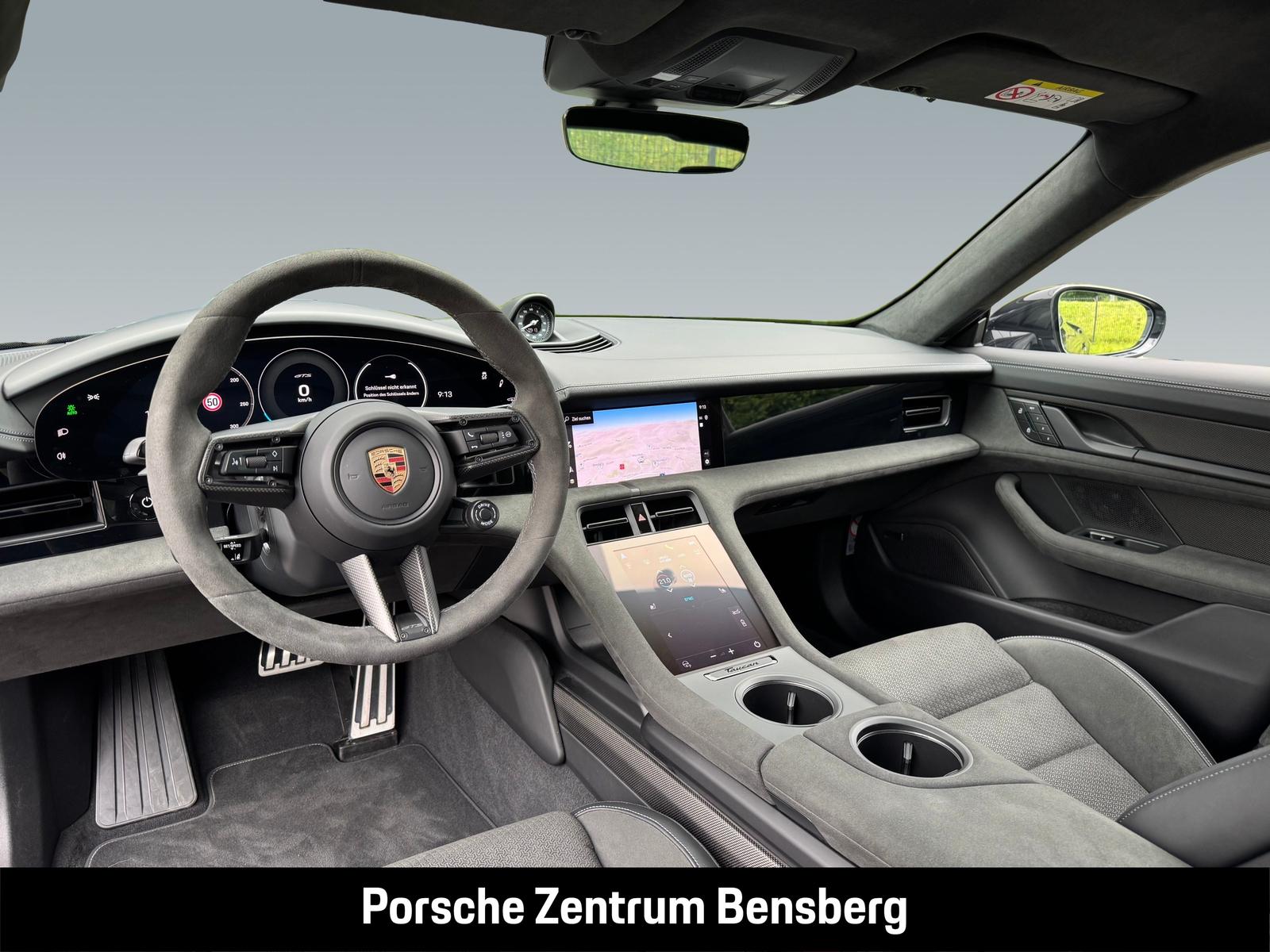 Porsche Taycan GTS
