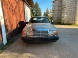 Mercedes-Benz 300D Turbo Klima TÜV+H Kennzeichen Neu  - Mercedes-Benz 300 mit Diesel-Antrieb: 300d Turbo
