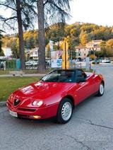 Alfa Romeo Spider Twin Spark - Alfa Romeo Spider: Twin